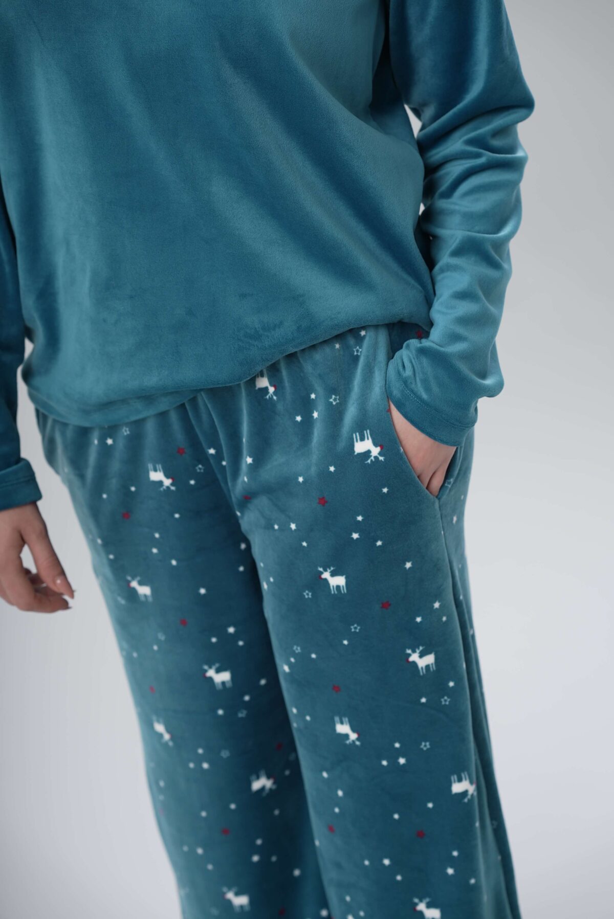 Velvet Petroleum Set - Image 3