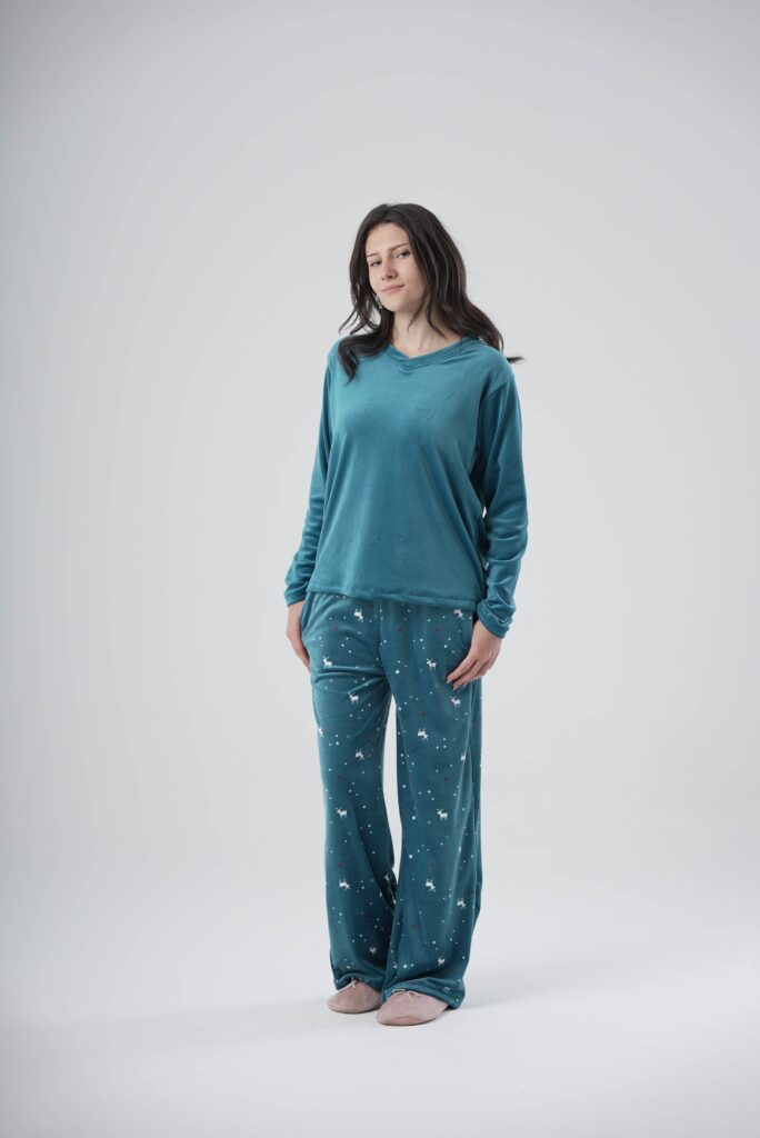 Velvet Petroleum Set